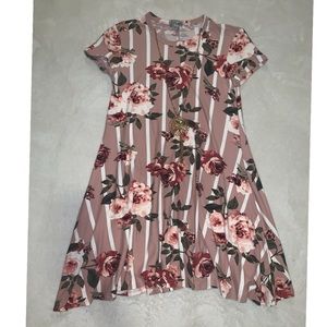 Floral t-shirt dress